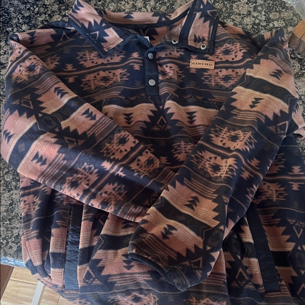 Cinch Black And Brown Patterned Pullover - image 1